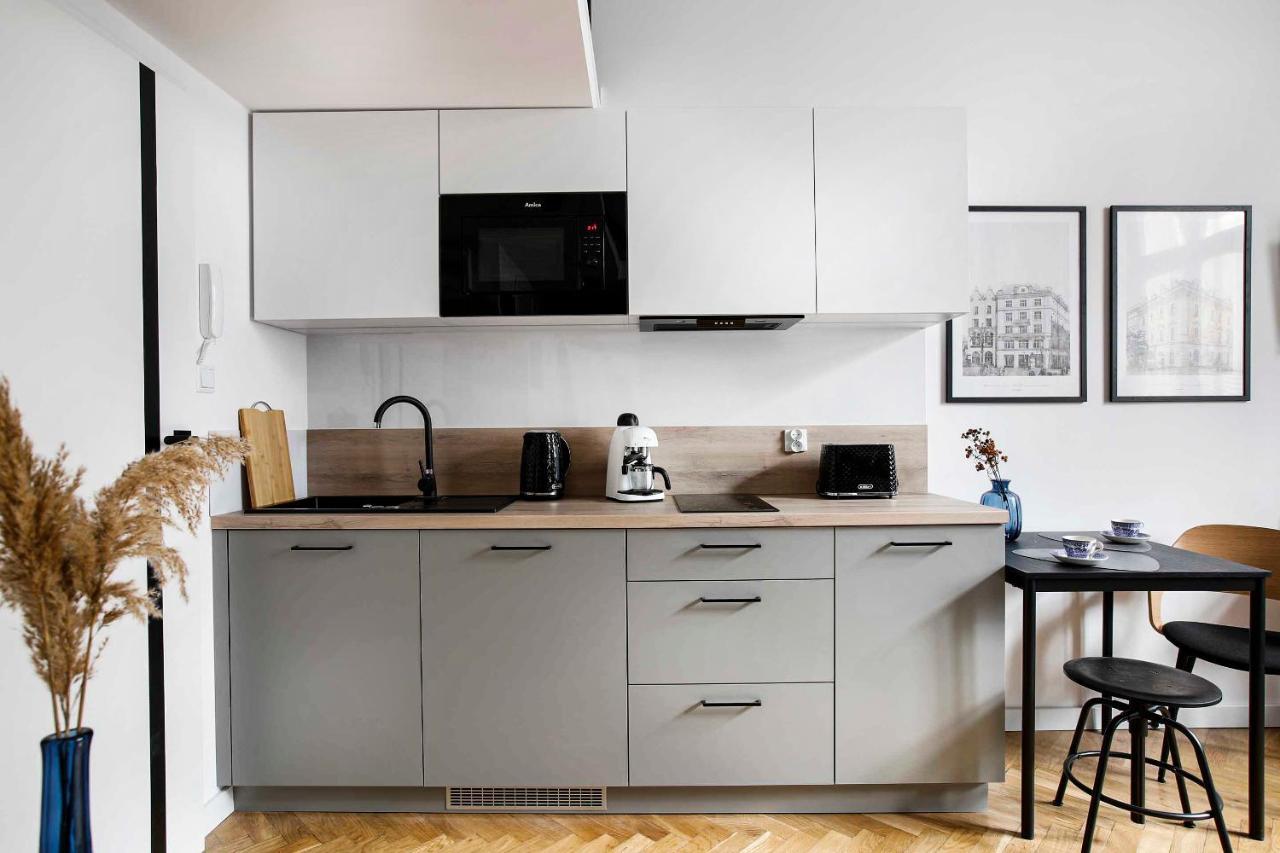 Charming Studio With Kitchen - Old Town, Main Station Красков Екстериор снимка